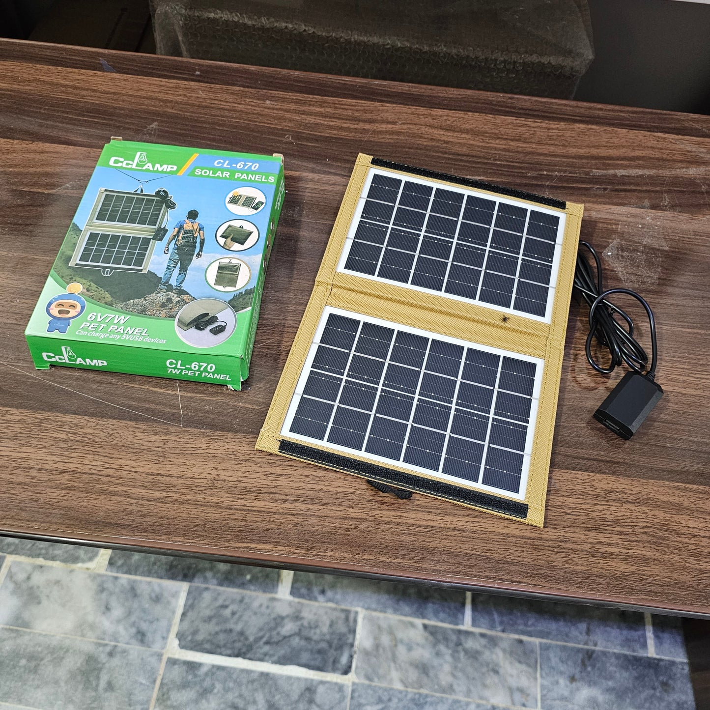 Lot Imported CClamp Solar Panel For Mobile