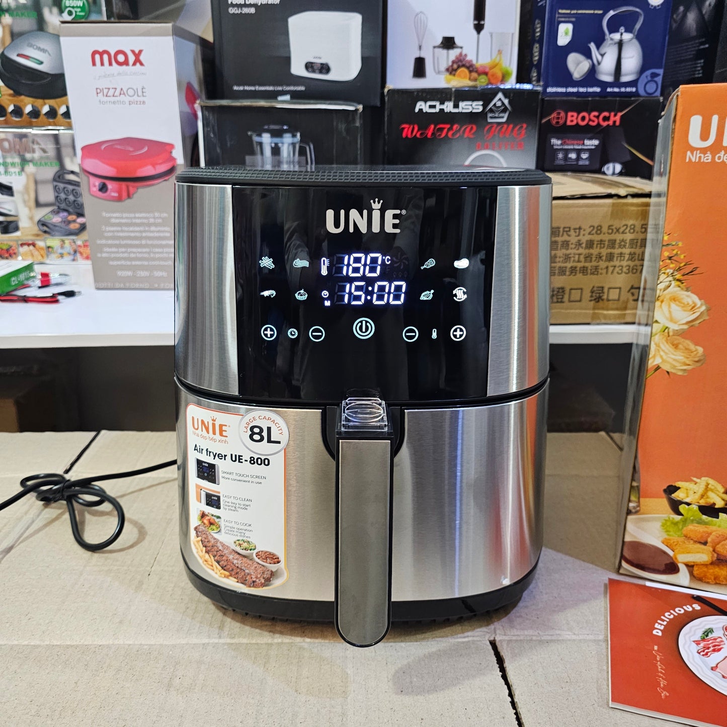 Vietnam Lot Imported Unie 8L Air Fryer