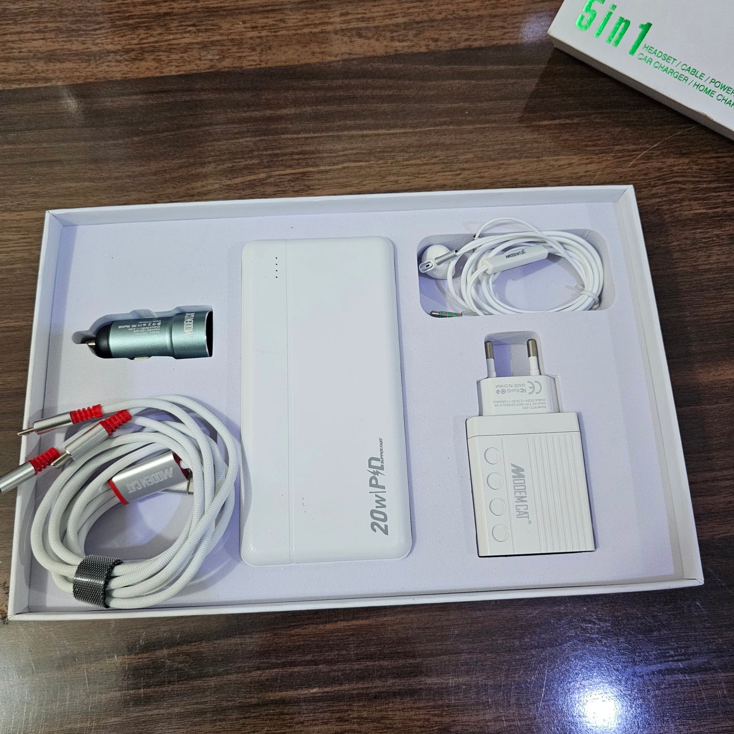 Lot Imported 5-in-1 Mobile Charging Set