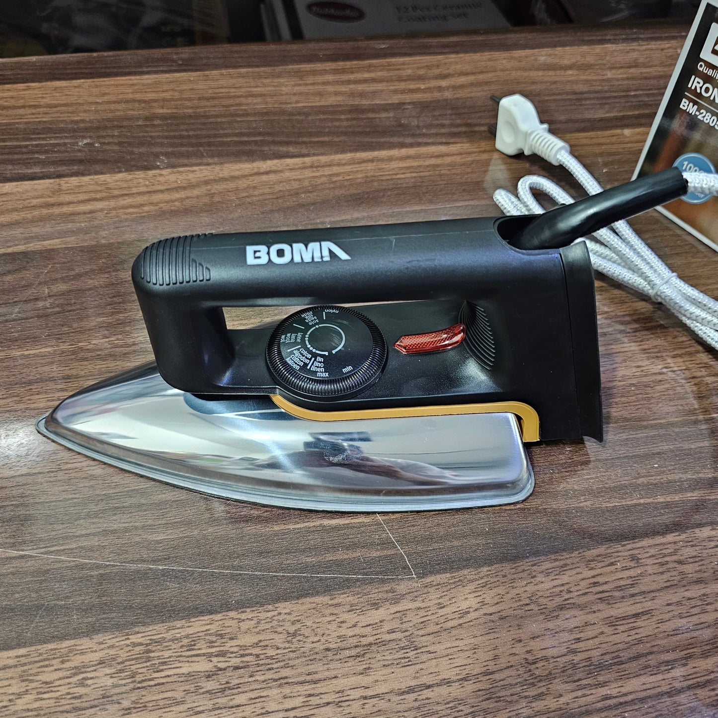 German Lot Imported Boma 1000W Dry Iron