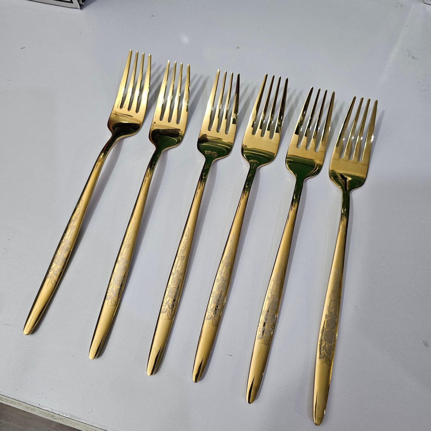 Lot Imported AYD 24 Piece Cutlery Set