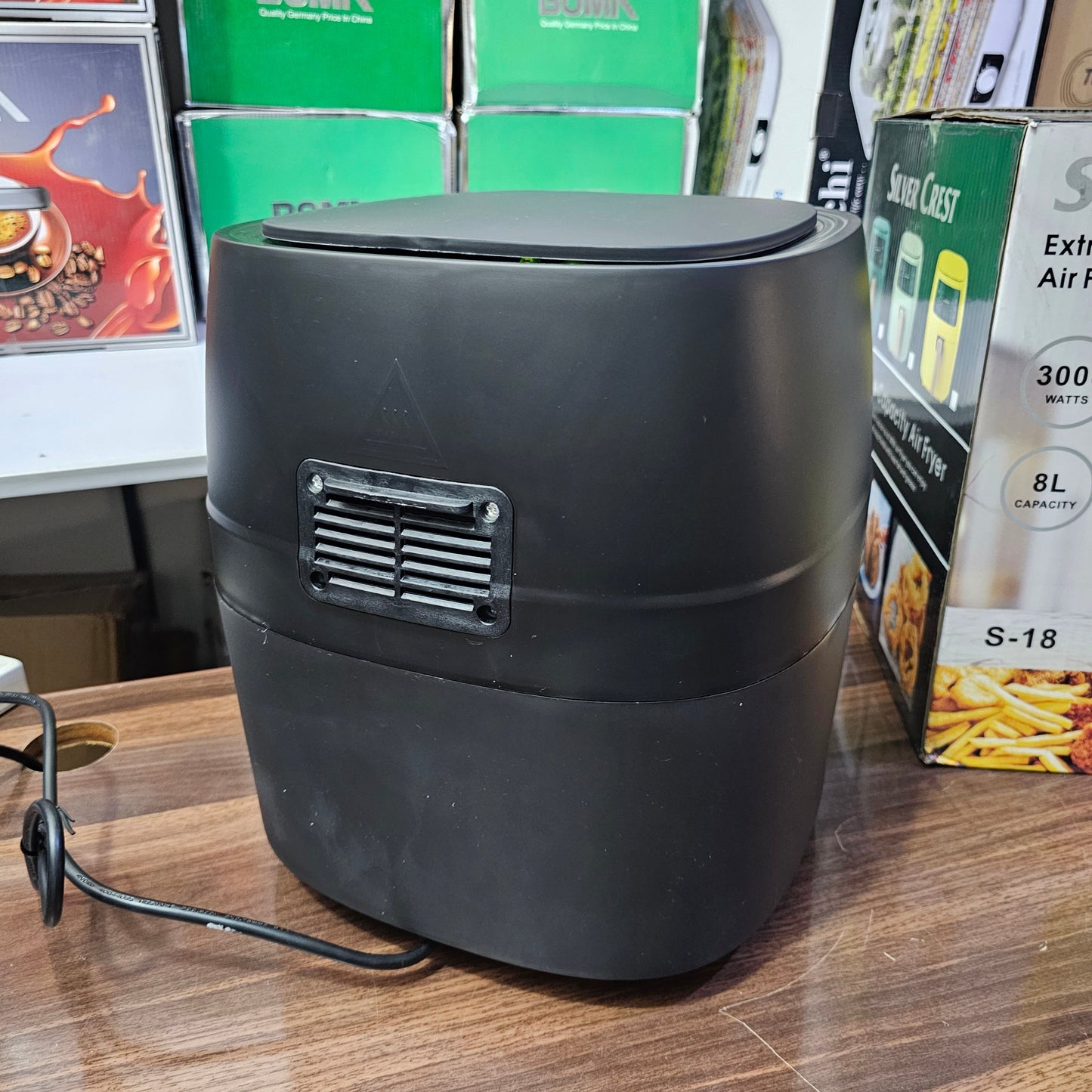 German Lot Imported Silver Crest 8L Air Fryer