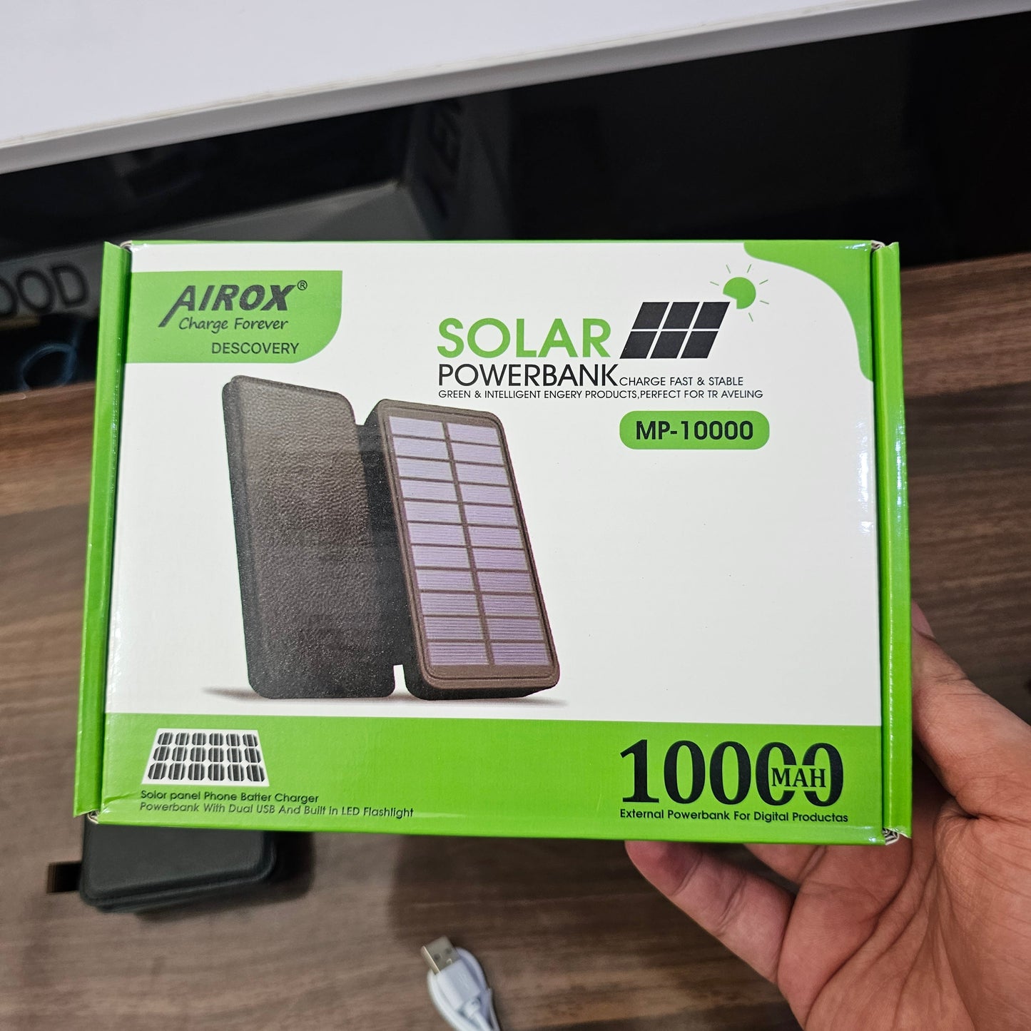 Lot Imported Airox 10000mAh Solar Powerbank