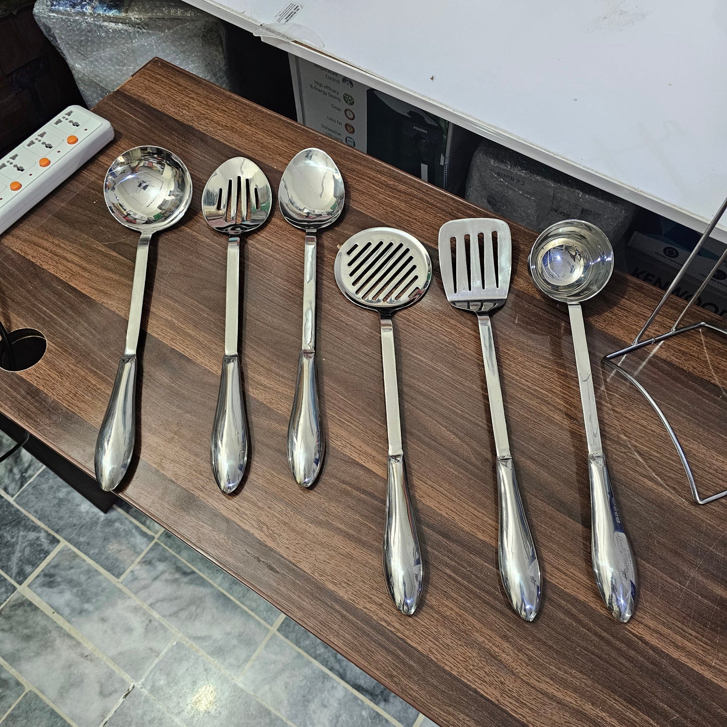 Lot Imported 7 Piece Kitchen Set