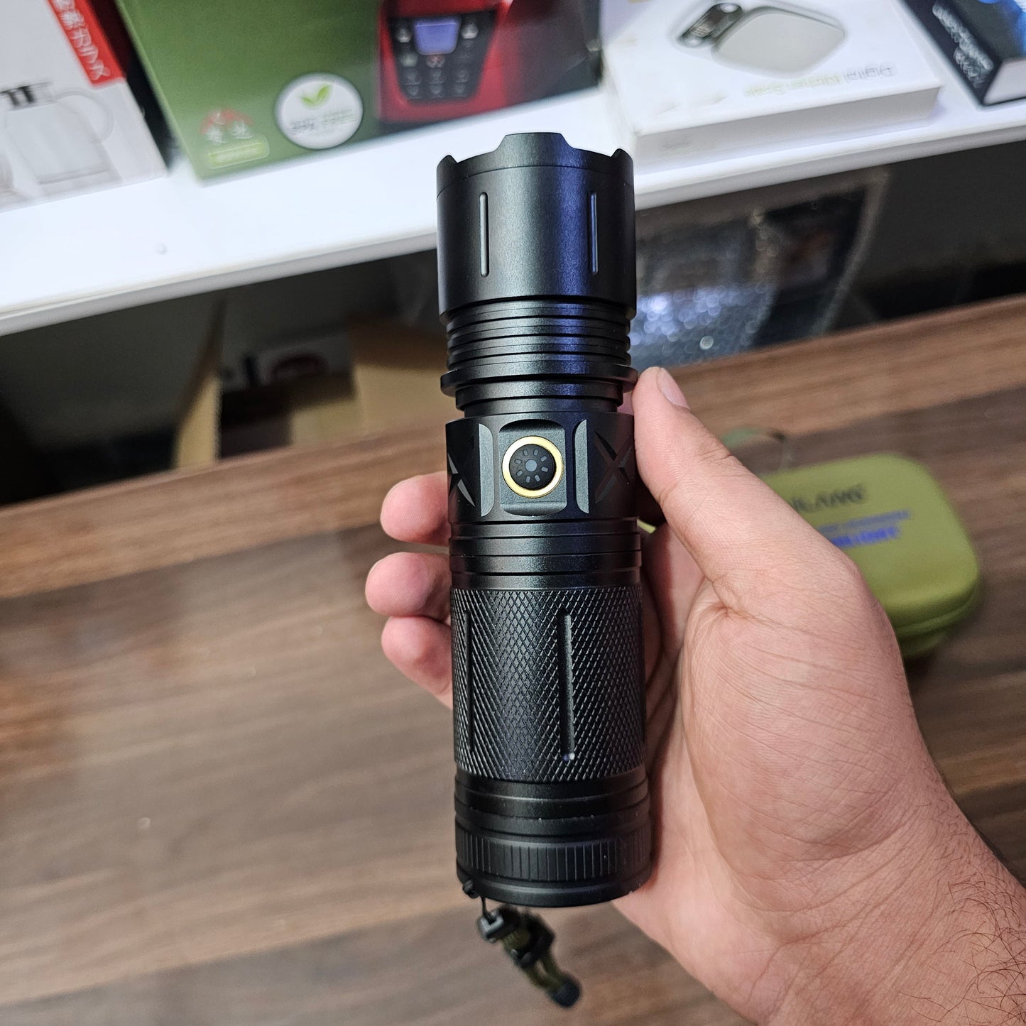 Lot Imported P90 1KM Range Flashlight