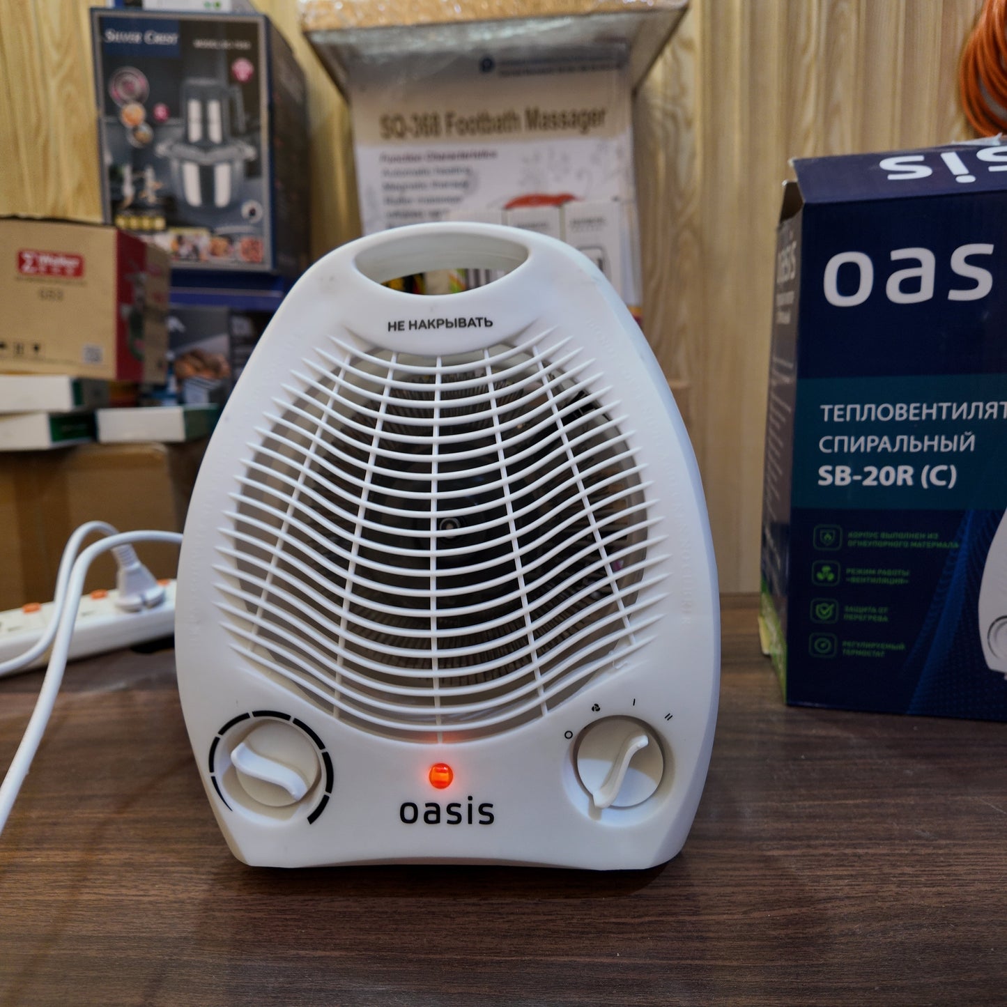 Lot Imported Oasis Mini Electric Heater