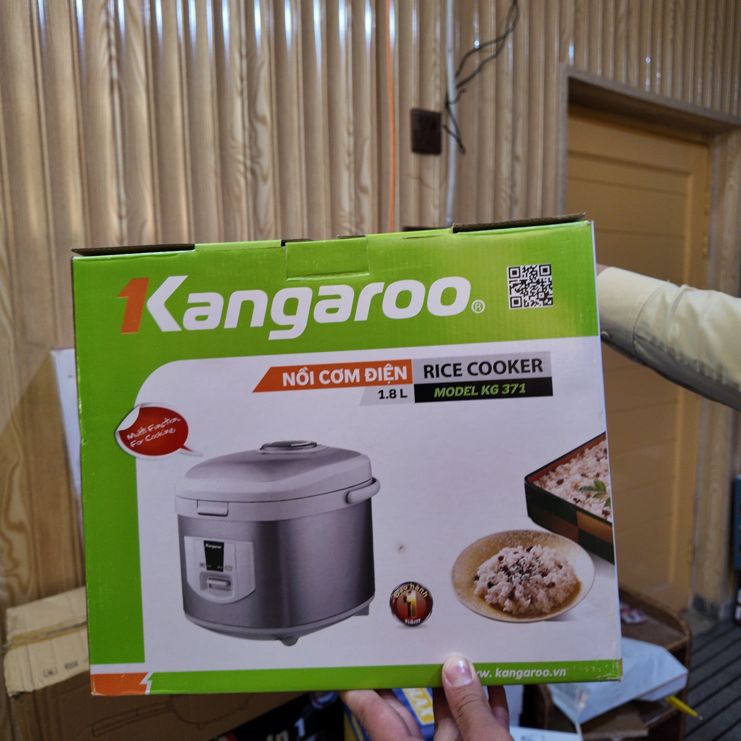 Veitnam Lot Imported Kangaroo 1.8L Rice Cooker