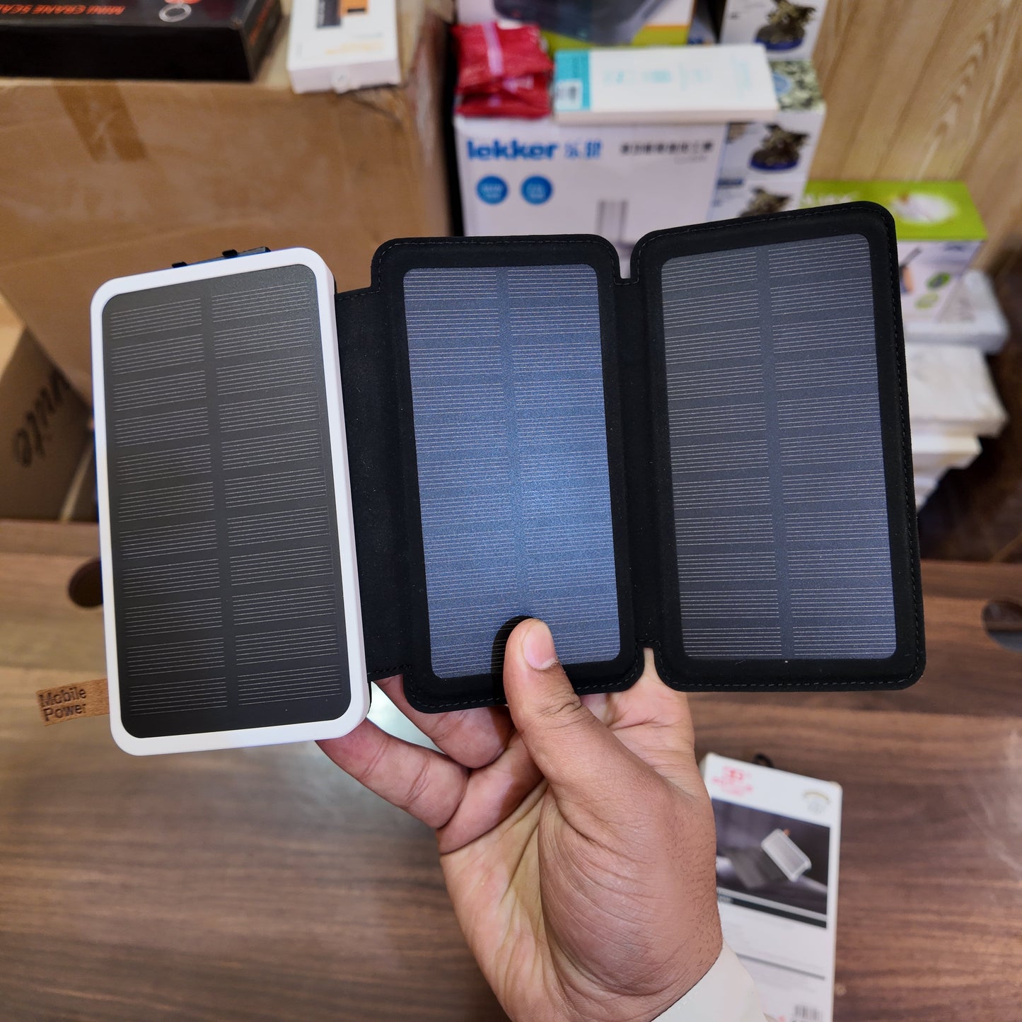 Lot Imported 3G+ 10000mAH Solar Powerbank