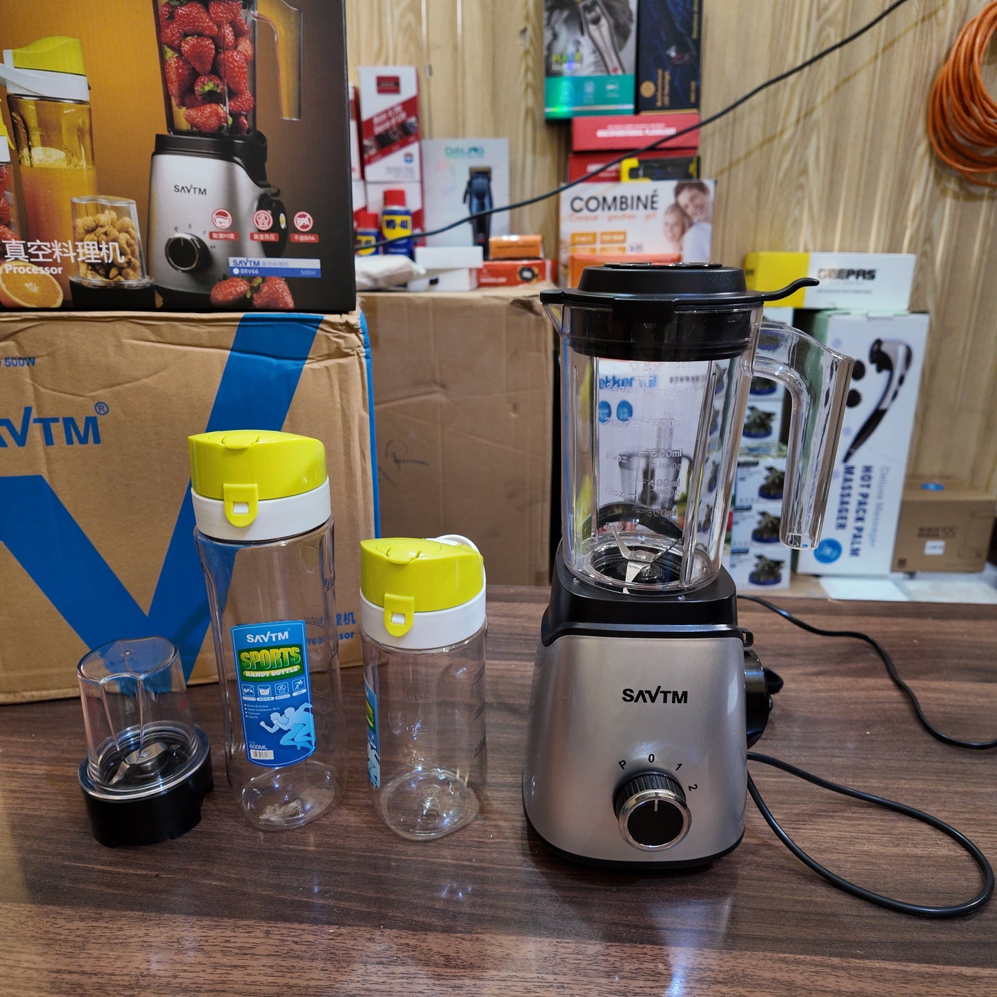 Lot Imported Savtm Vacuum Blender Set