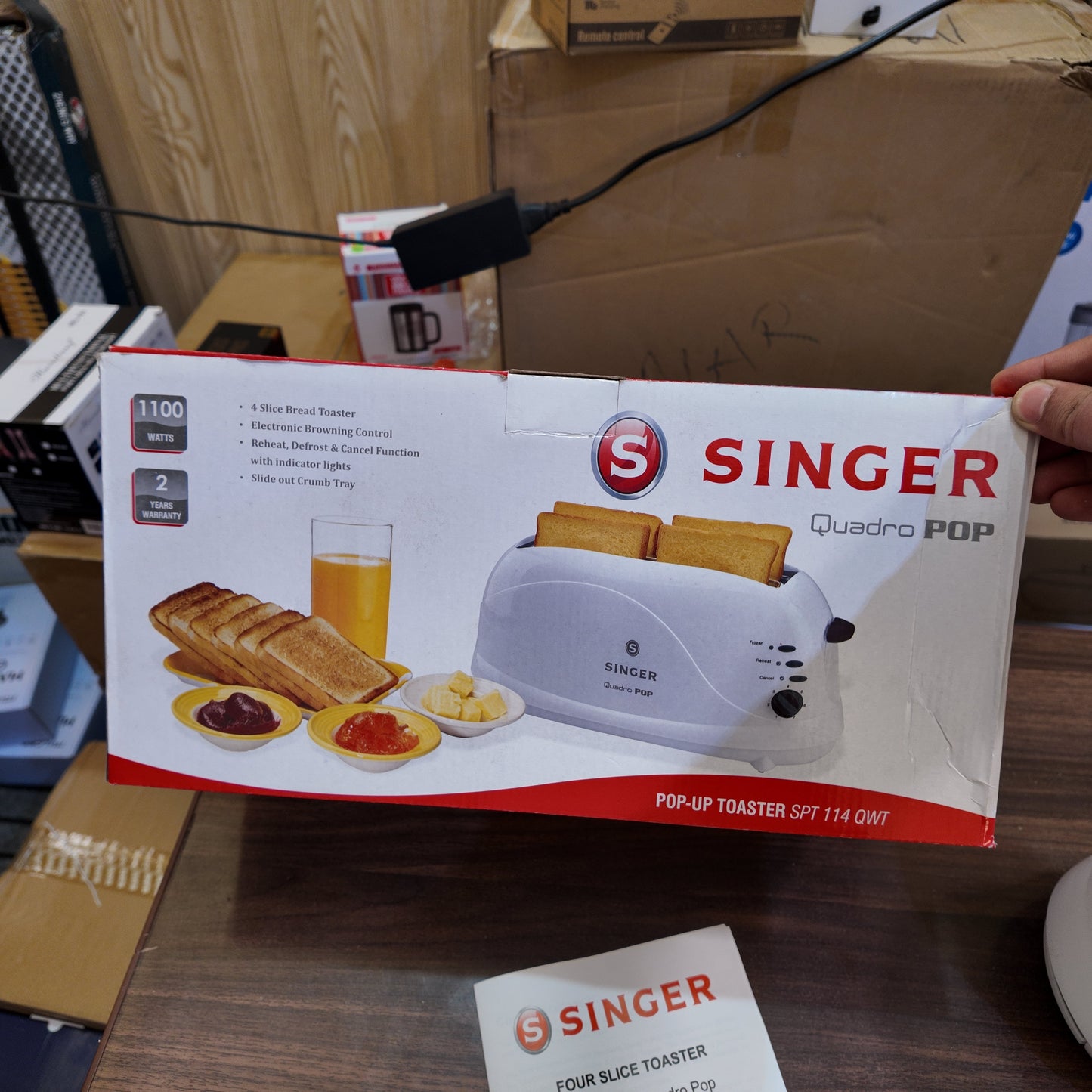 Lot Imported Singer 4 Slice Toaster