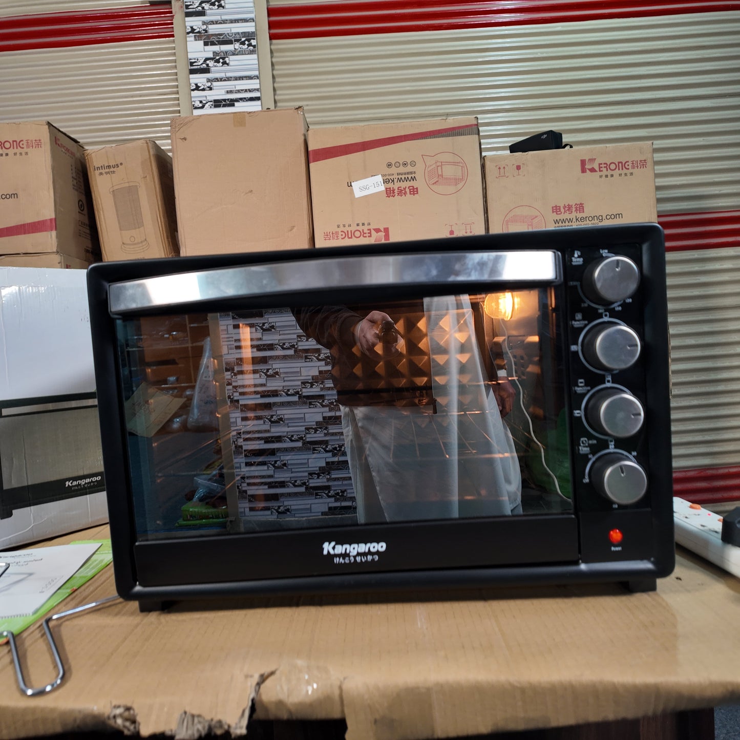 Australian Lot Imported Kangaroo 45L Convection Oven