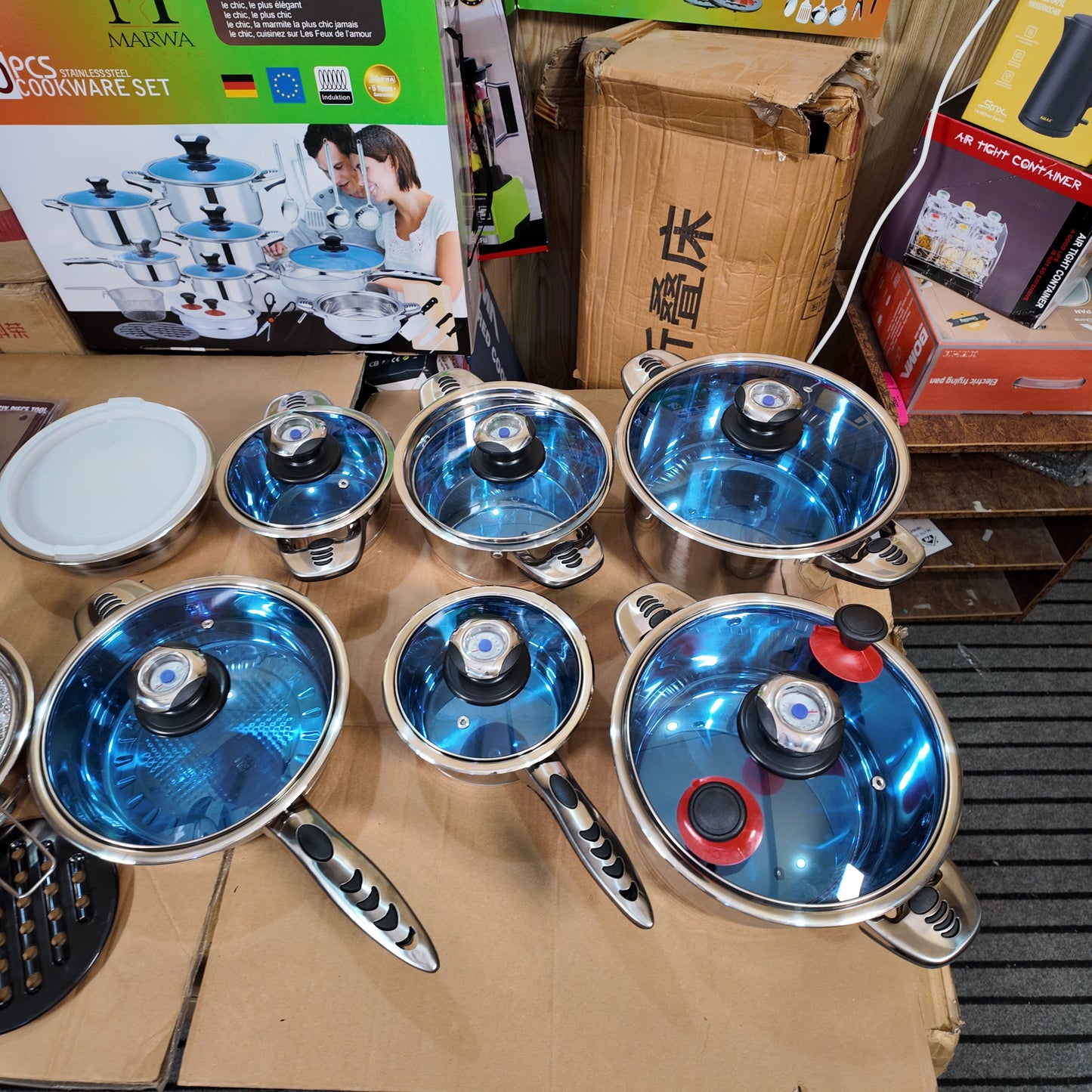 German Lot 30pcs Cookware Set