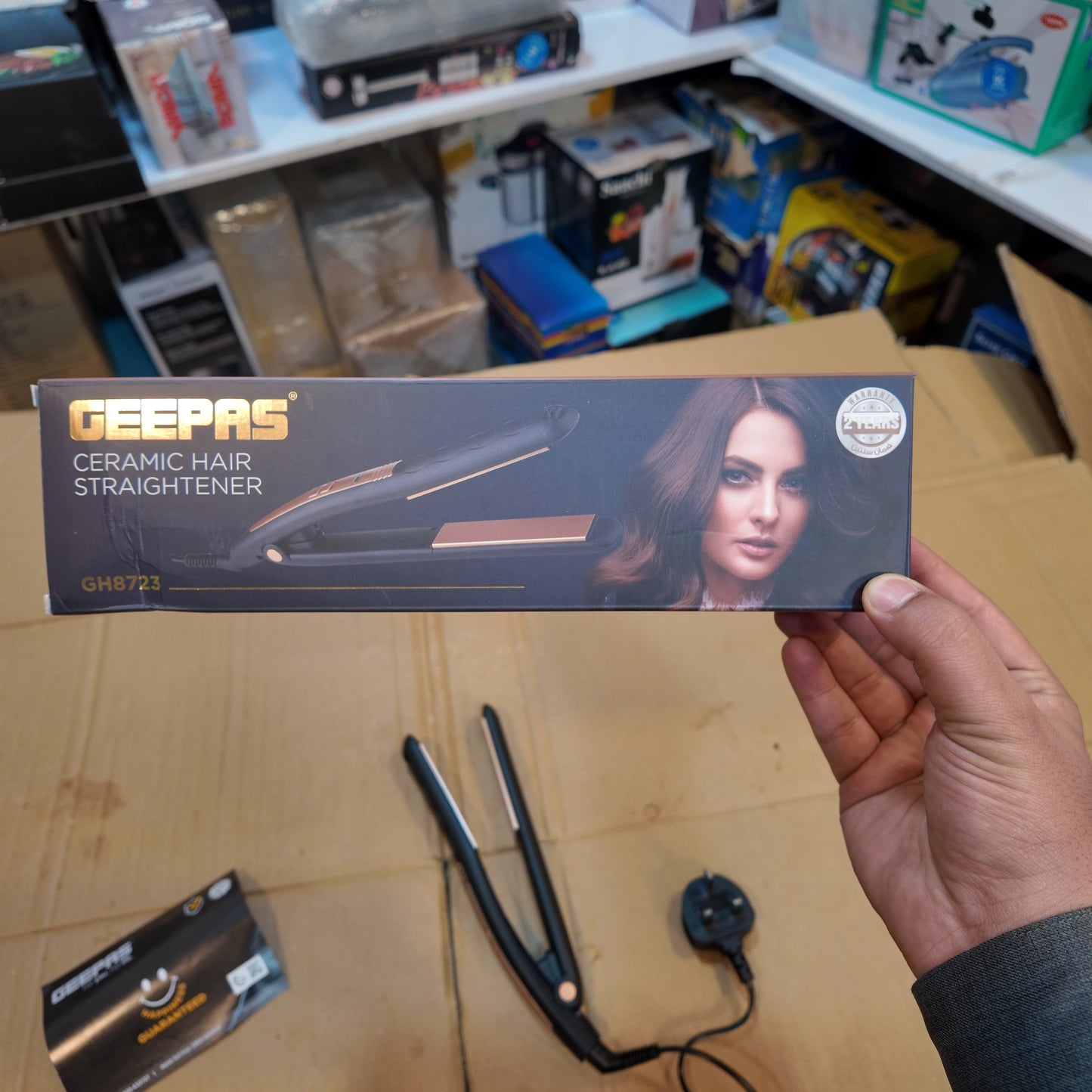 Geepas Ceramic HAir Straightener GH8723