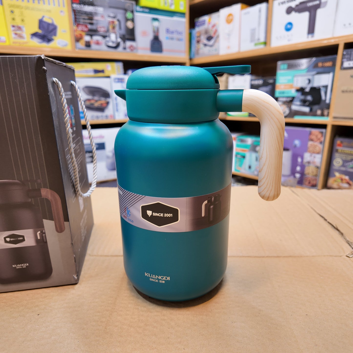 Lot Imported Akadi 2000ml Thermos