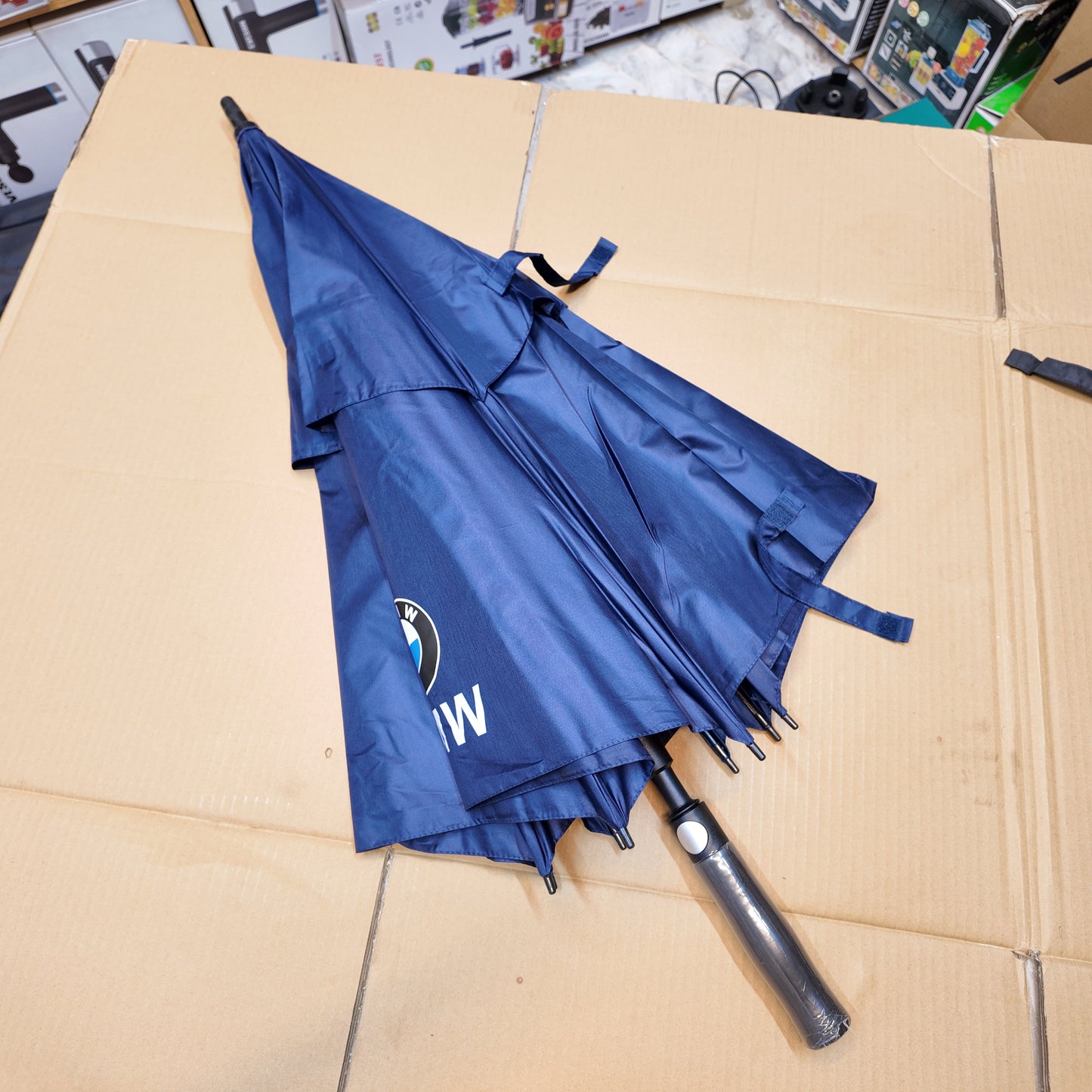 Lot Imported BMW 4 Person Black & Blue Folding Umbrella