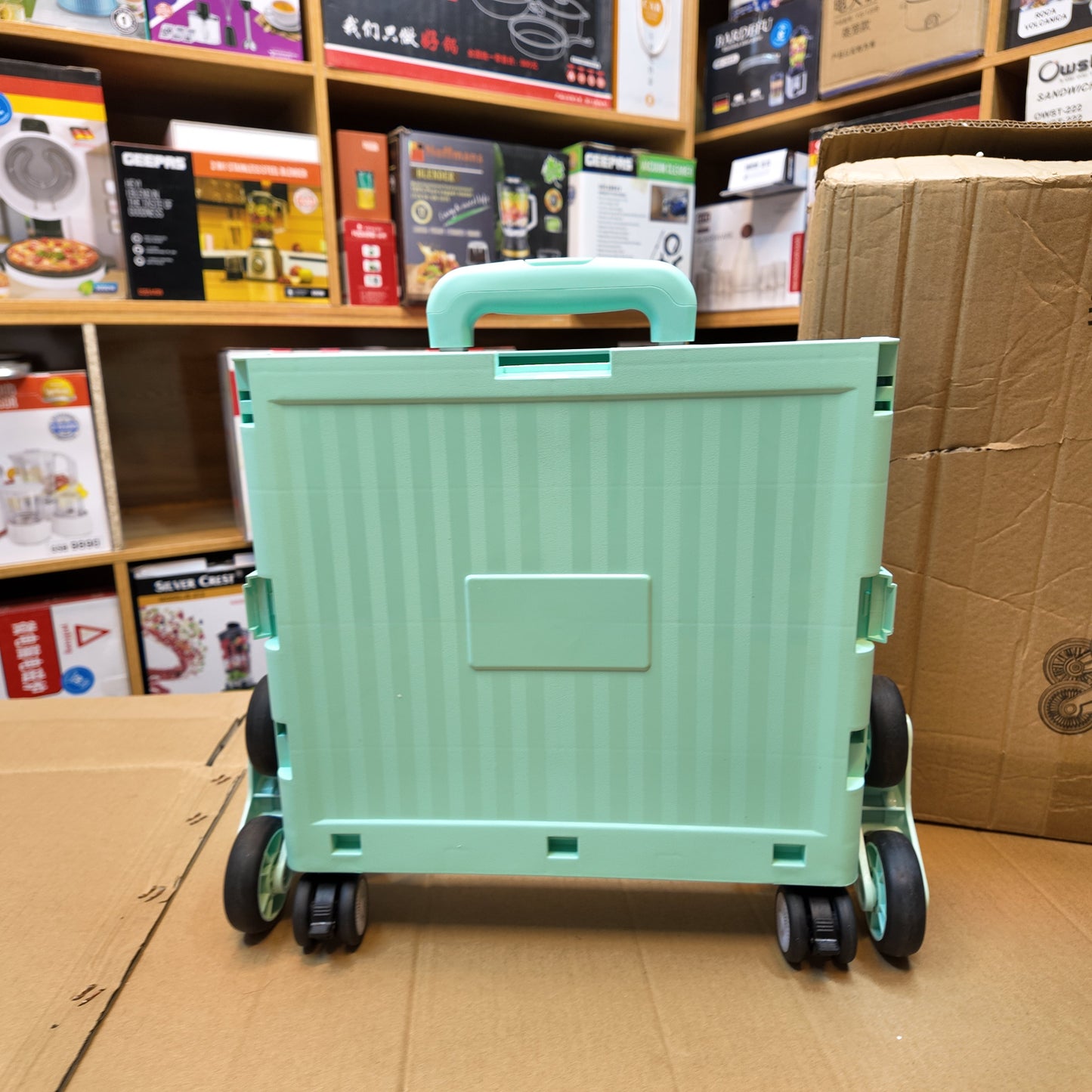 Lot Imported High Capacity Luggage Trolley