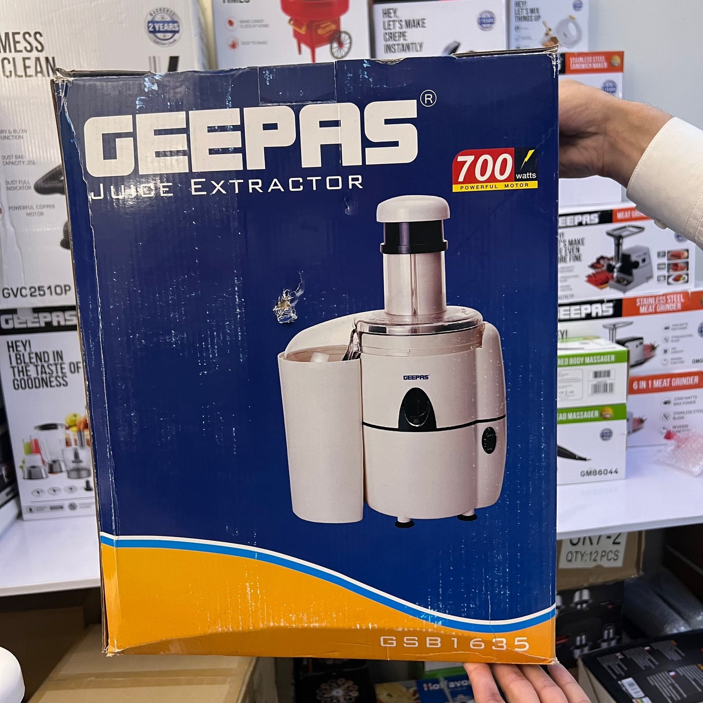 Geepas Juice Extractor GSB1635