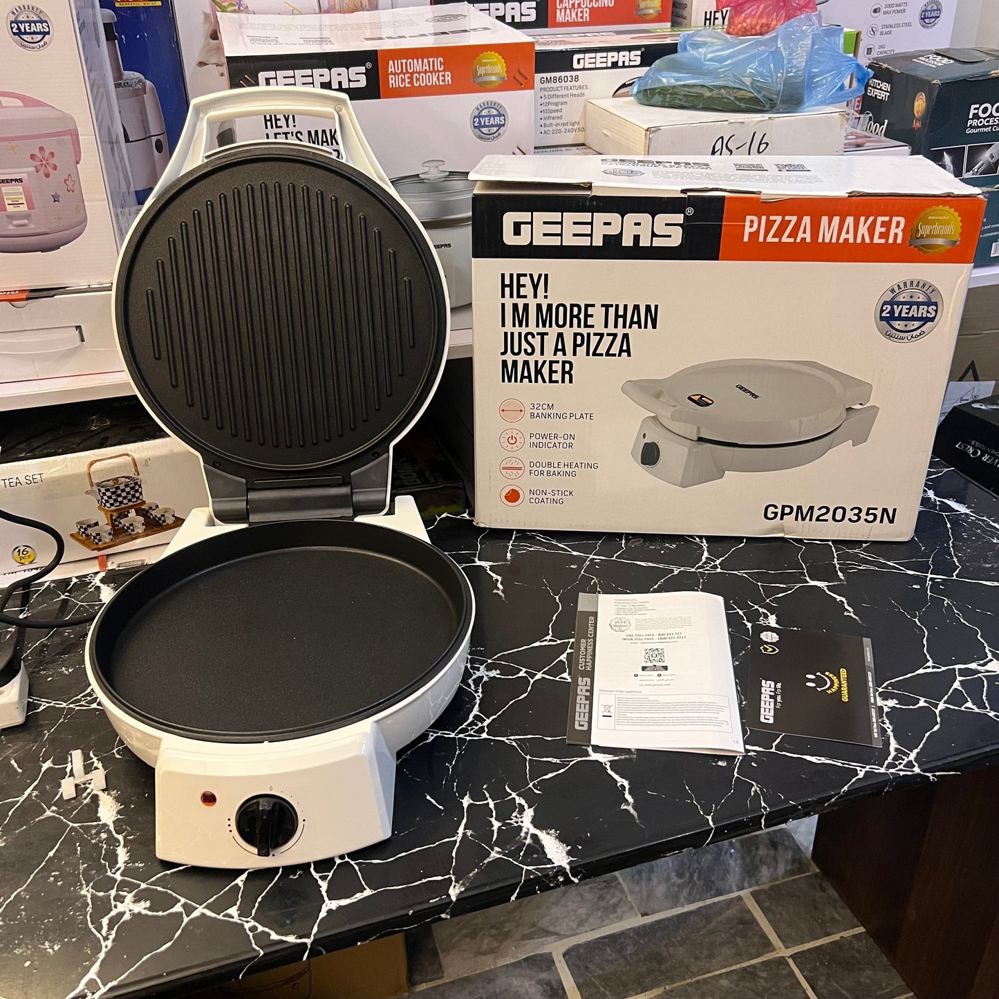 Geepas Pizza Maker GPM2035N