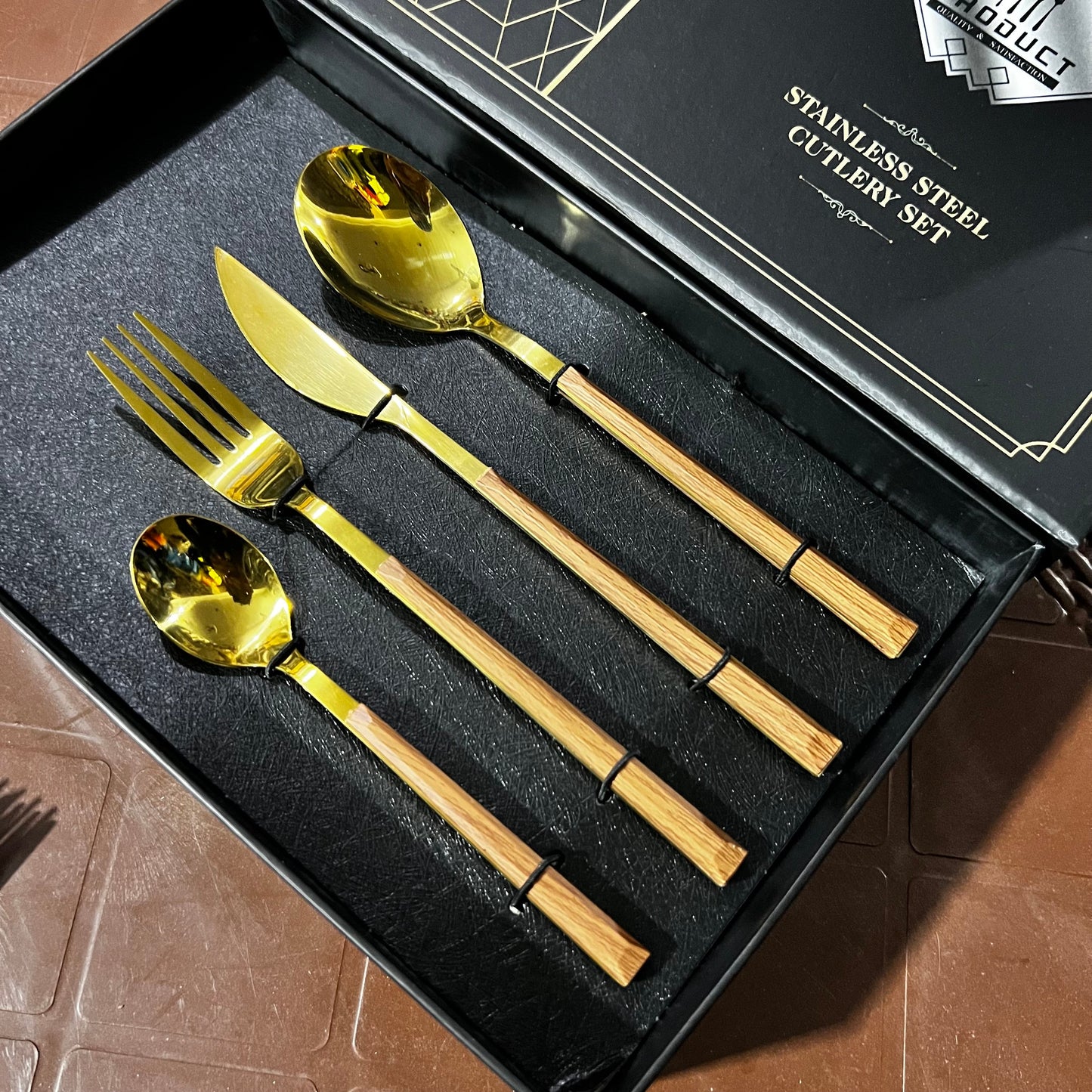 24 Piece Stainless Steel Cutlery Set -  - High Quality Lot Import