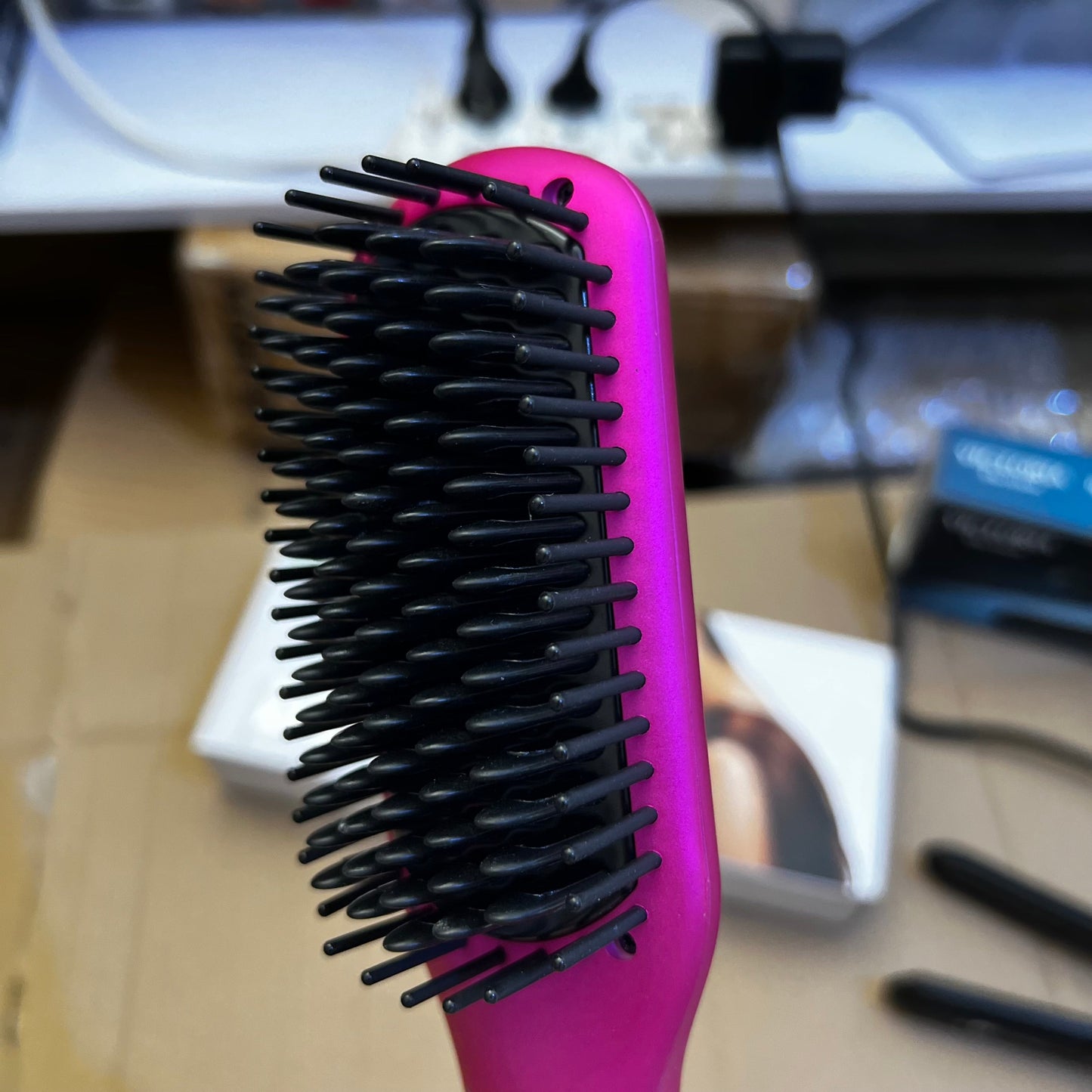 Lot Imported mae Hair Straightening Brush