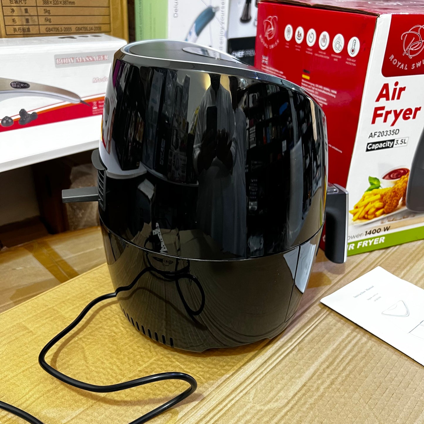 Lot Imported Royal Swiss 3.5L Air Fryer