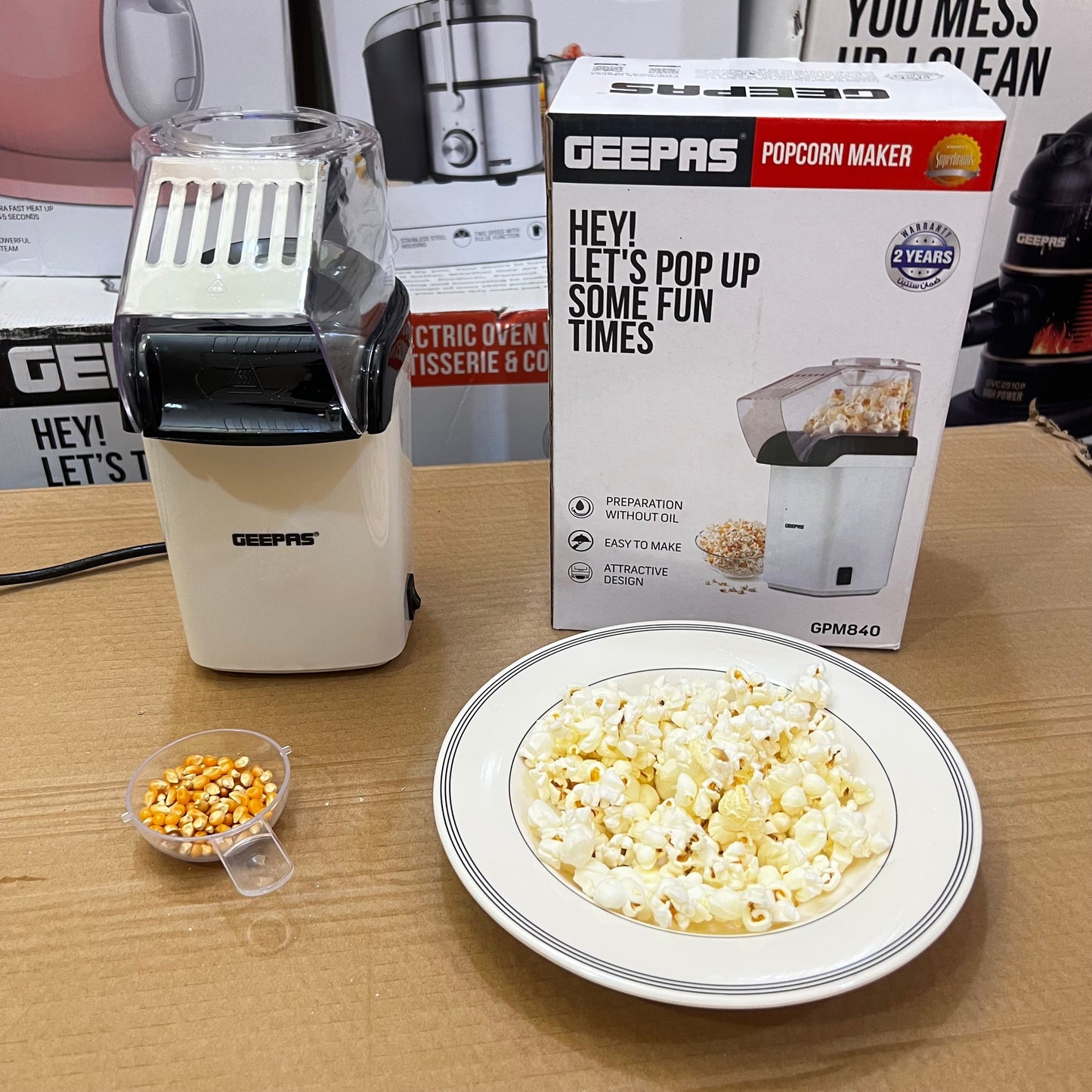 Geepas Mini Popcorn Maker GPM840