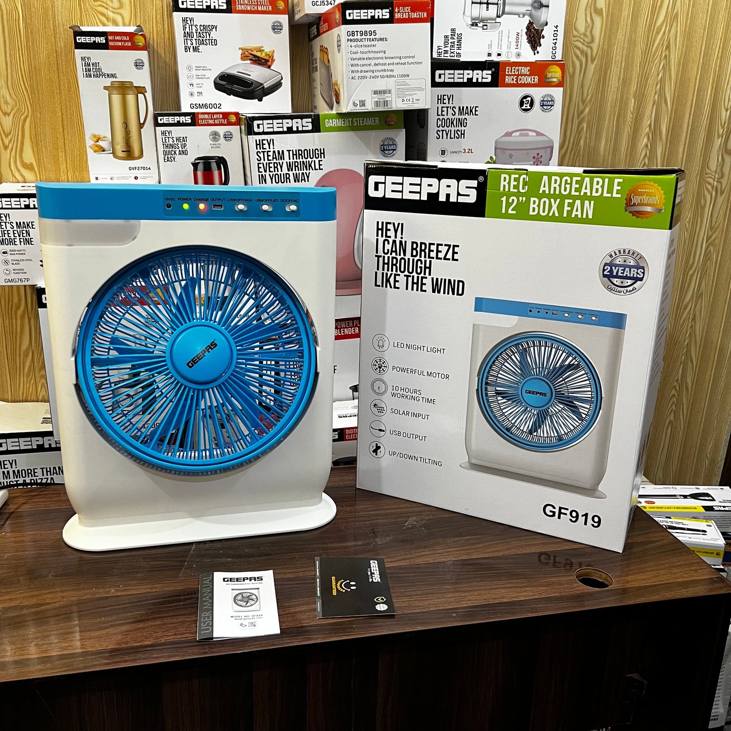 Geepas Rechargeable 12" Box Fan GF919