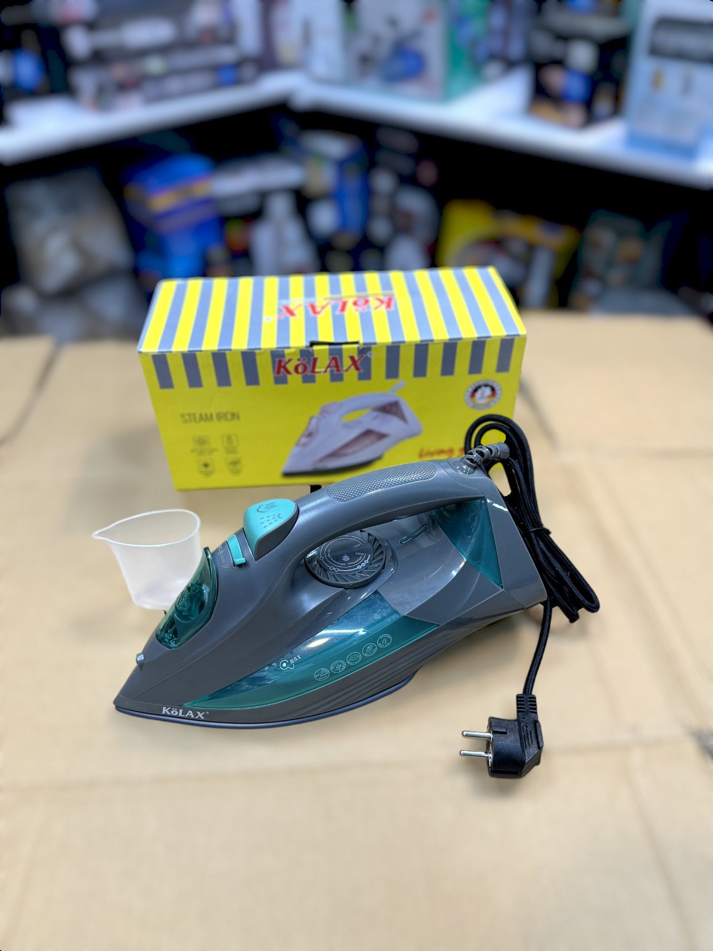 German Lot Imported Kolax 2200W Steam Iron